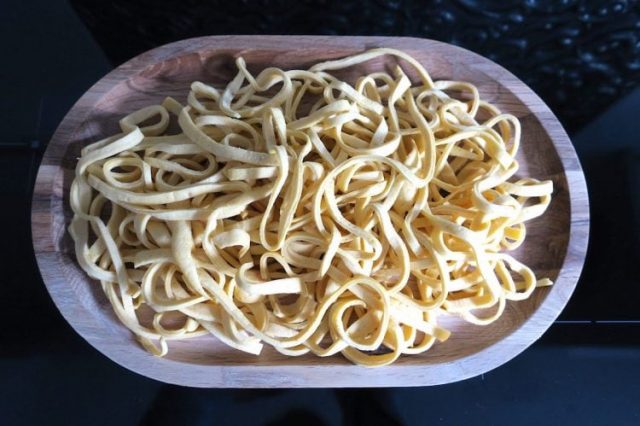 The Low Carb Noodles That Tastes Better Than The Regular One Charlies   Low Carb Noodles 640x426 